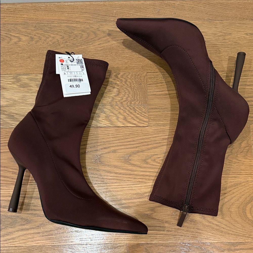 Zara Dark Brown Heeled Boots